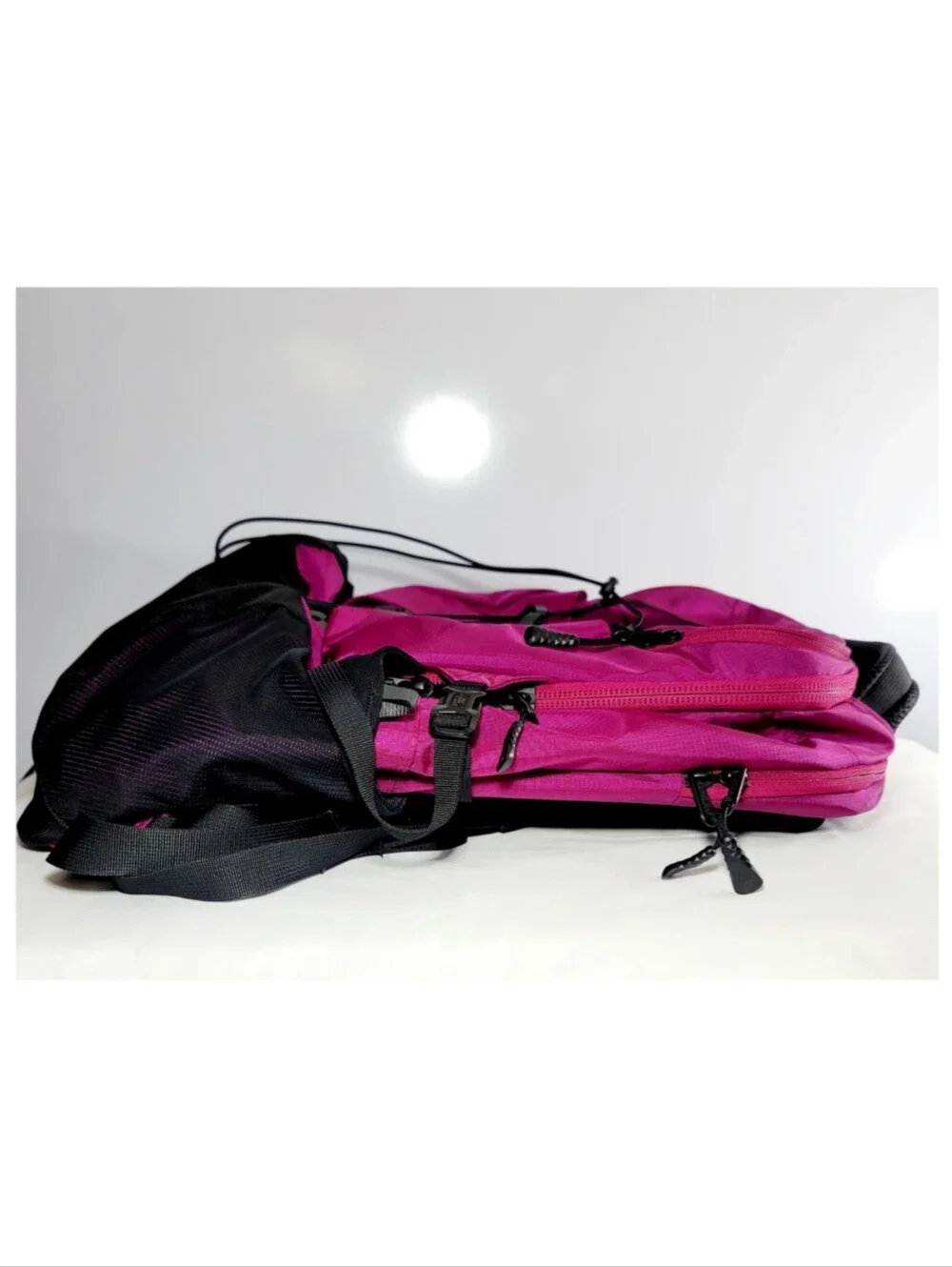 North Face Borealis Women's 27 Liter Backpack
